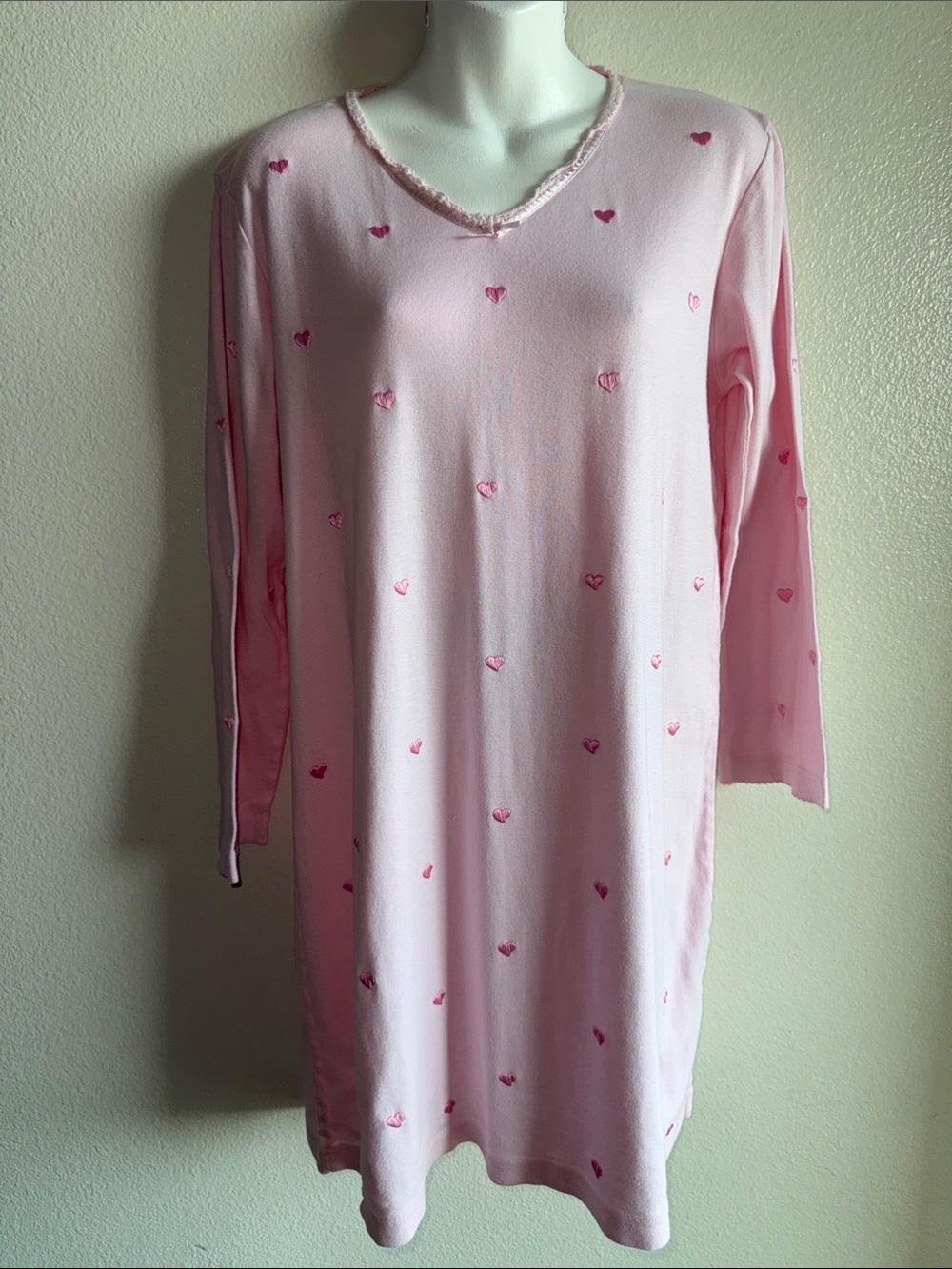 Charter Club Light Pink Long Sleeve Heart-Print Nightgown